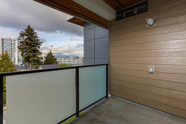 Photo 21 at 411 - 4933 Clarendon Street, Collingwood VE, Vancouver East