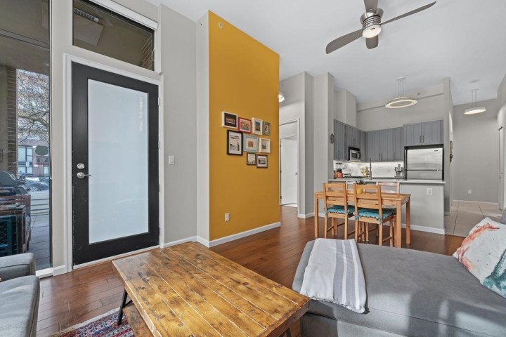 Photo 5 at 103 - 170 W 1st Street, Lower Lonsdale, North Vancouver