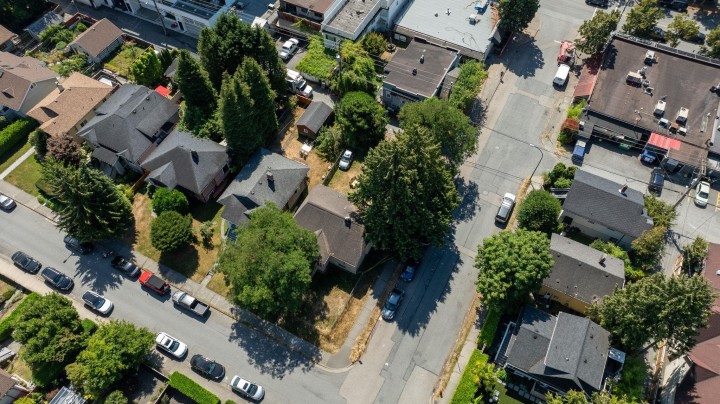 Photo 26 at 3192 W 8th Avenue, Kitsilano, Vancouver West