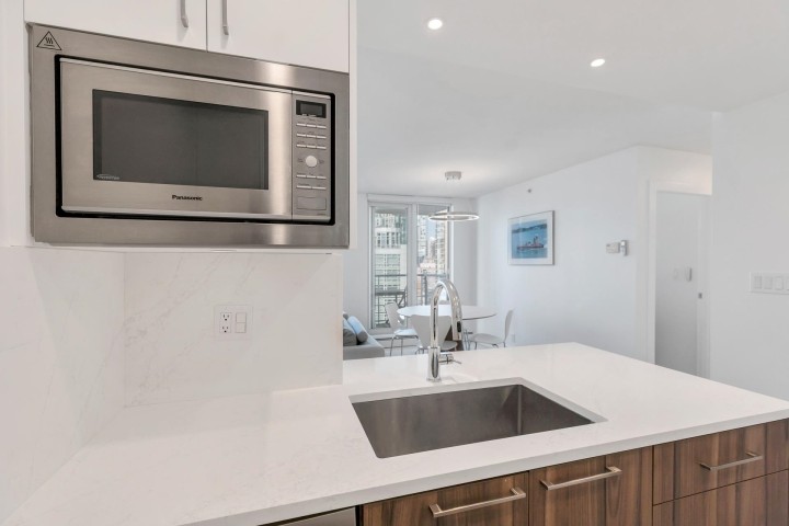 Photo 17 at 1608 - 198 Aquarius Mews, Yaletown, Vancouver West