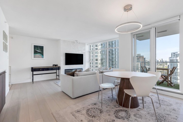 Photo 12 at 1608 - 198 Aquarius Mews, Yaletown, Vancouver West