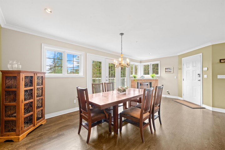 Photo 12 at 4622 Cove Cliff Road, Deep Cove, North Vancouver