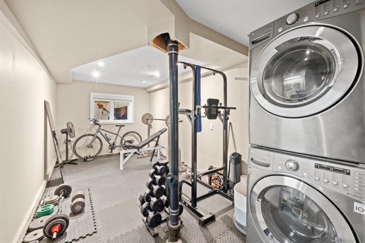 Photo 33 at 4622 Cove Cliff Road, Deep Cove, North Vancouver