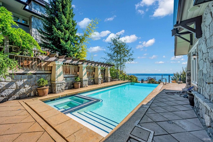 Photo 20 at 2495 Hudson Court, Whitby Estates, West Vancouver