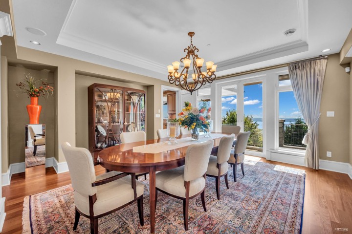 Photo 10 at 2495 Hudson Court, Whitby Estates, West Vancouver