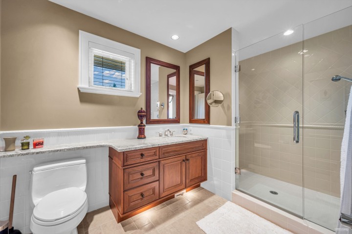 Photo 33 at 2495 Hudson Court, Whitby Estates, West Vancouver