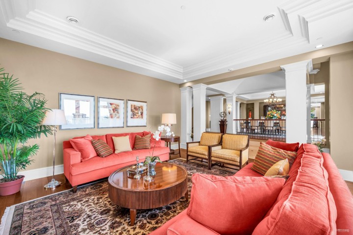 Photo 8 at 2495 Hudson Court, Whitby Estates, West Vancouver