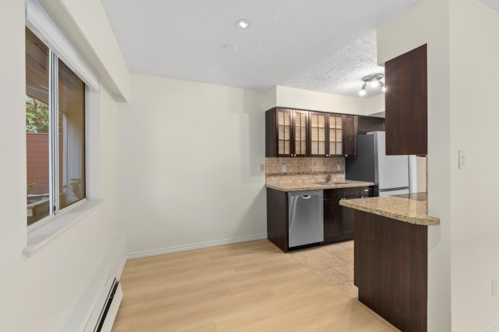 Photo 9 at 314 - 250 W 1st Street, Lower Lonsdale, North Vancouver