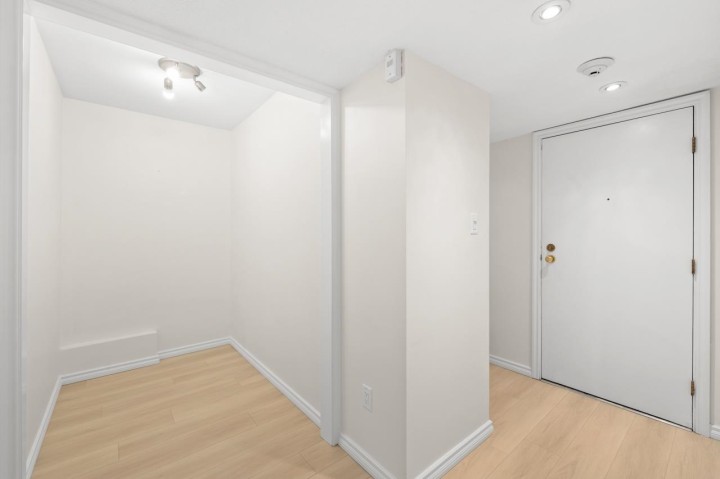 Photo 14 at 314 - 250 W 1st Street, Lower Lonsdale, North Vancouver