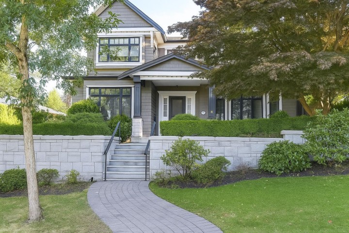 Photo 1 at 2069 W 28th Avenue, Quilchena, Vancouver West