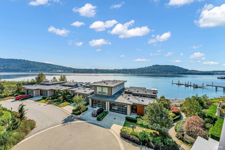 Photo 2 at 308 - 3825 Cates Landing Way, Roche Point, North Vancouver