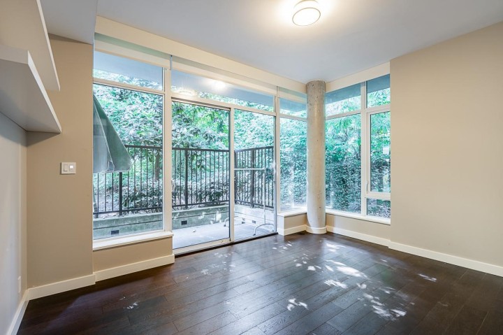 Photo 26 at 101 - 988 Keith Road, Park Royal, West Vancouver