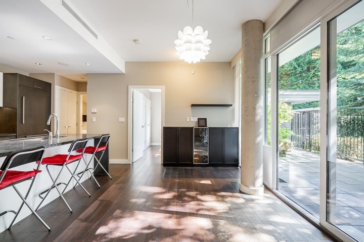 Photo 18 at 101 - 988 Keith Road, Park Royal, West Vancouver