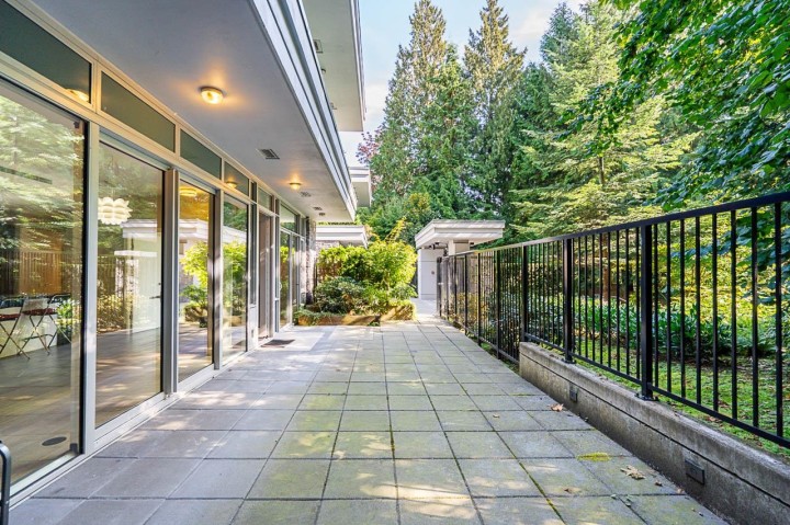 Photo 37 at 101 - 988 Keith Road, Park Royal, West Vancouver