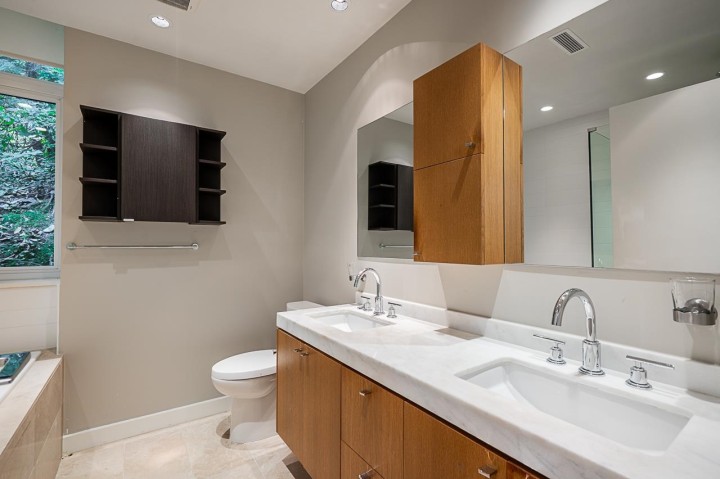 Photo 29 at 101 - 988 Keith Road, Park Royal, West Vancouver