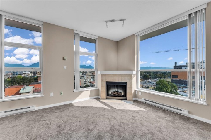 Photo 4 at 1202 - 189 National Avenue, Downtown VE, Vancouver East