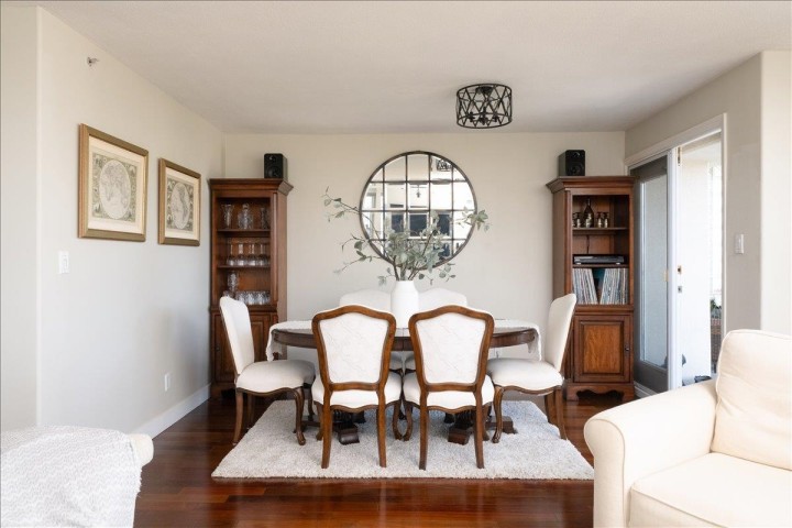 Photo 7 at 802 - 1405 W 12th Avenue, Fairview VW, Vancouver West