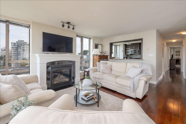 Photo 4 at 802 - 1405 W 12th Avenue, Fairview VW, Vancouver West