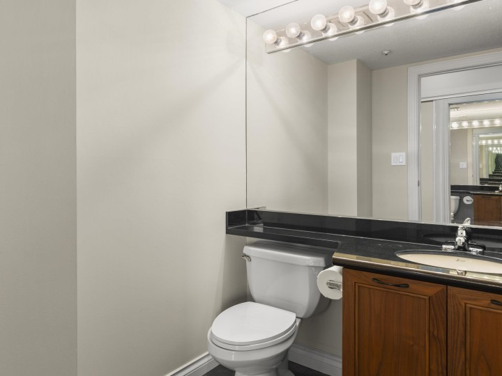 Photo 15 at 1103 - 2288 Pine Street, Fairview VW, Vancouver West