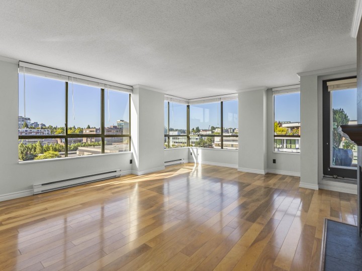 Photo 4 at 1103 - 2288 Pine Street, Fairview VW, Vancouver West