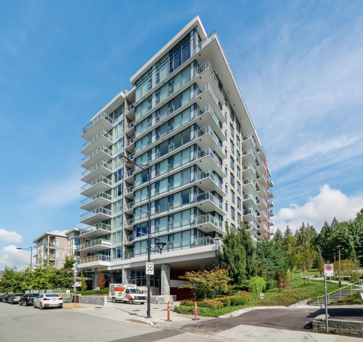 Photo 2 at 605 - 3281 E Kent Avenue North, South Marine, Vancouver East