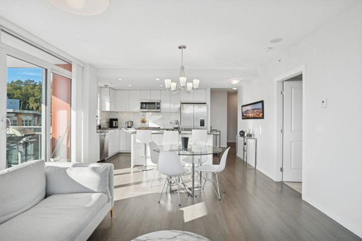 Photo 6 at 605 - 3281 E Kent Avenue North, South Marine, Vancouver East