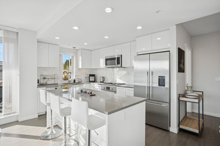 Photo 12 at 605 - 3281 E Kent Avenue North, South Marine, Vancouver East