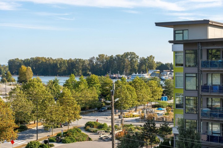 Photo 26 at 605 - 3281 E Kent Avenue North, South Marine, Vancouver East