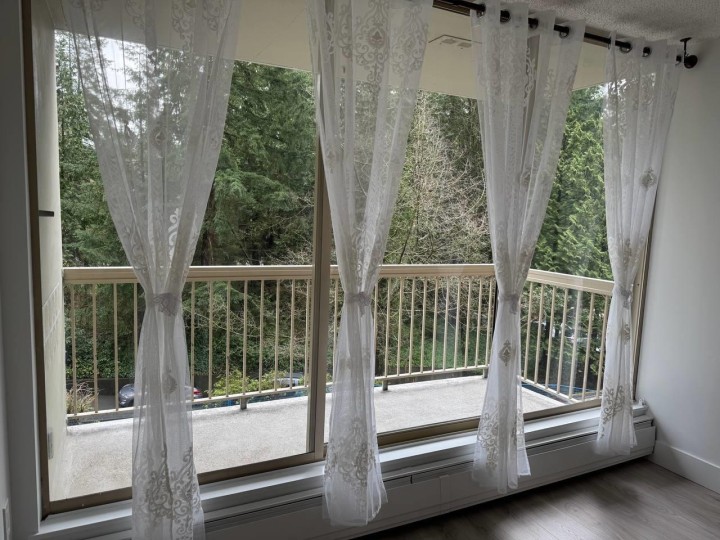 Photo 2 at 407 - 2008 Fullerton Avenue, Pemberton NV, North Vancouver