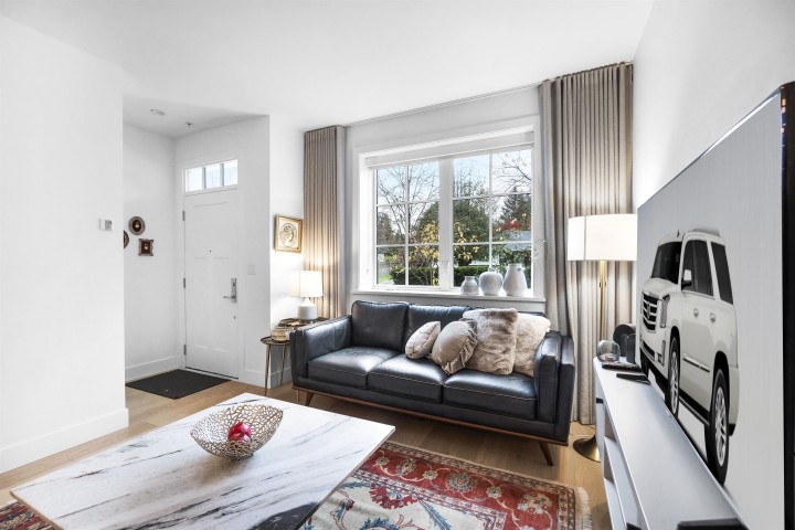 Photo 6 at 5 - 1133 Ridgewood Drive, Edgemont, North Vancouver