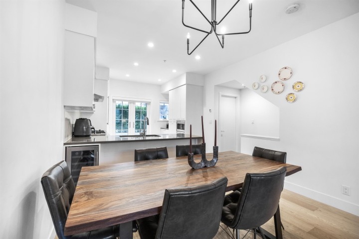 Photo 12 at 5 - 1133 Ridgewood Drive, Edgemont, North Vancouver