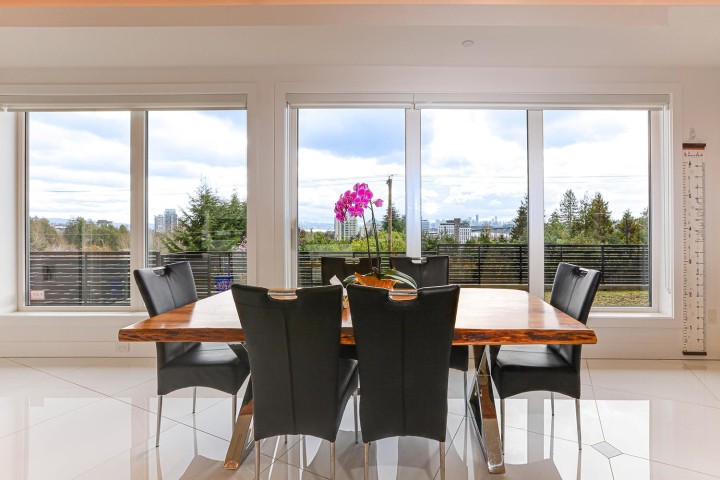 Photo 7 at 808 Esquimalt Avenue, Sentinel Hill, West Vancouver