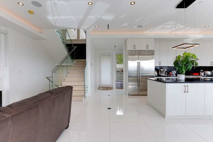 Photo 9 at 808 Esquimalt Avenue, Sentinel Hill, West Vancouver