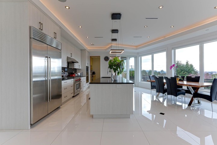 Photo 8 at 808 Esquimalt Avenue, Sentinel Hill, West Vancouver