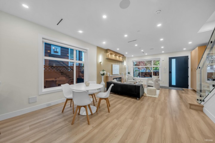 Photo 3 at 2 - 2705 East 3rd Avenue, Renfrew VE, Vancouver East