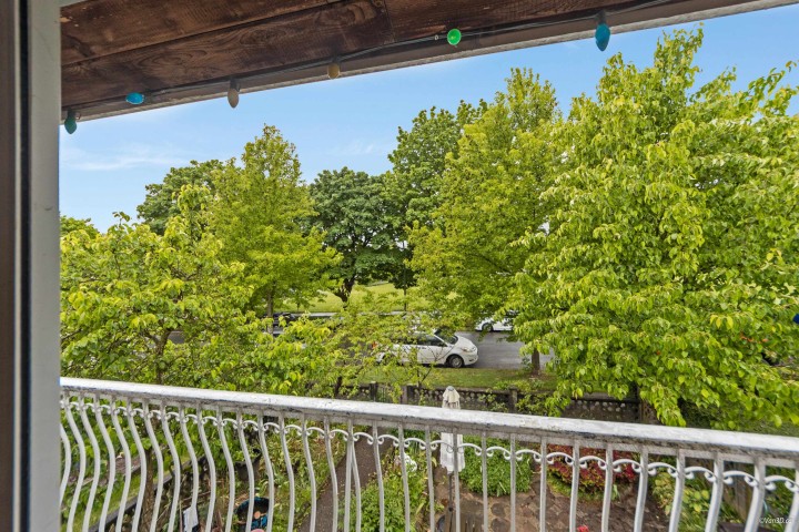 Photo 8 at 7396 Sherbrooke Street, South Vancouver, Vancouver East