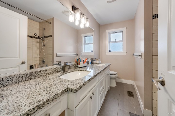 Photo 21 at 7396 Sherbrooke Street, South Vancouver, Vancouver East