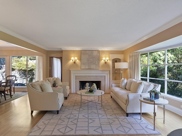 Photo 1 at 475 Southborough Drive, British Properties, West Vancouver