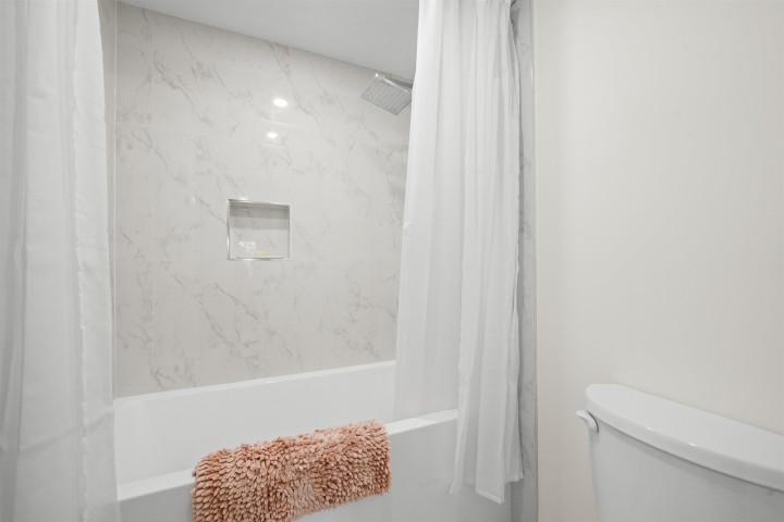 Photo 14 at 204 - 1528 Bowser Avenue, Norgate, North Vancouver