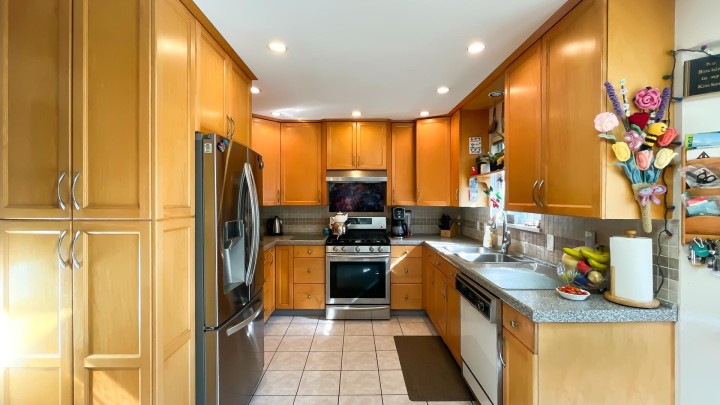 Photo 7 at 3651 Garibaldi Drive, Roche Point, North Vancouver