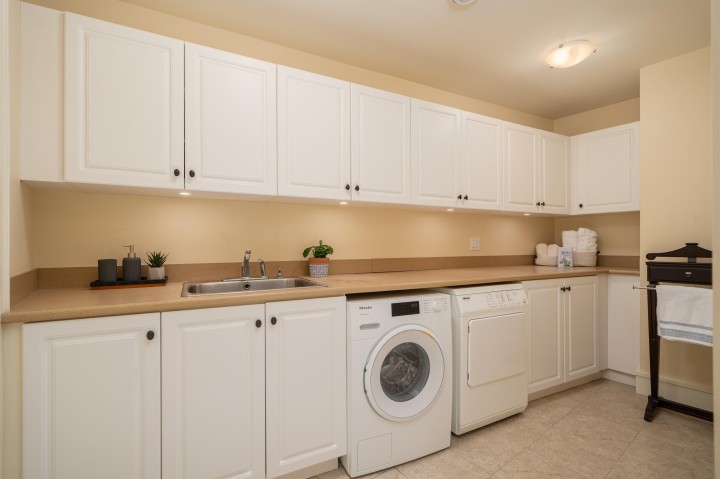 Photo 32 at 2356 Kadlec Court, Whitby Estates, West Vancouver