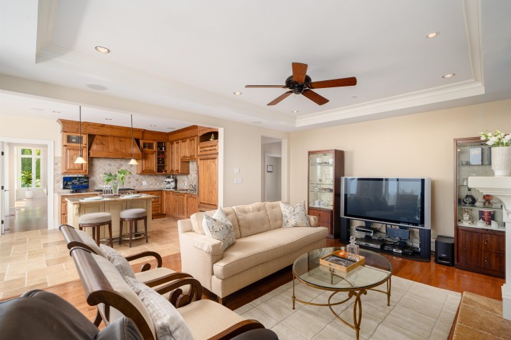 Photo 10 at 2356 Kadlec Court, Whitby Estates, West Vancouver