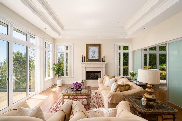 Photo 8 at 2356 Kadlec Court, Whitby Estates, West Vancouver