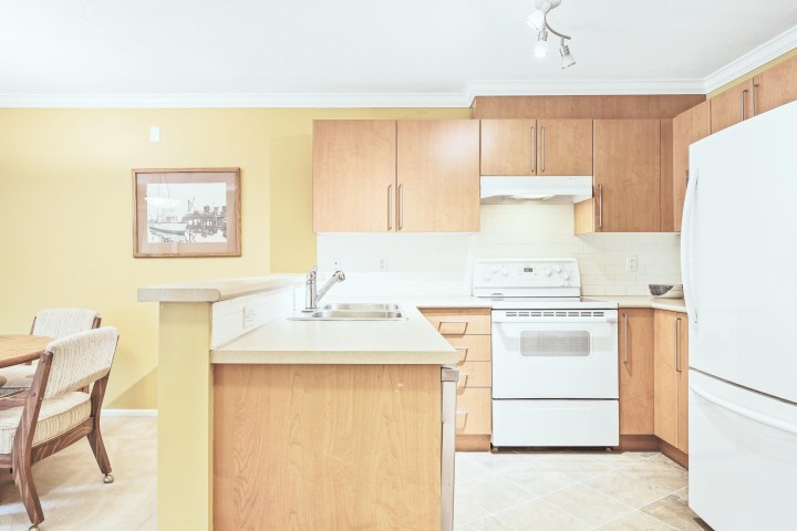 Photo 3 at 355 - 1100 E 29th Street, Lynn Valley, North Vancouver