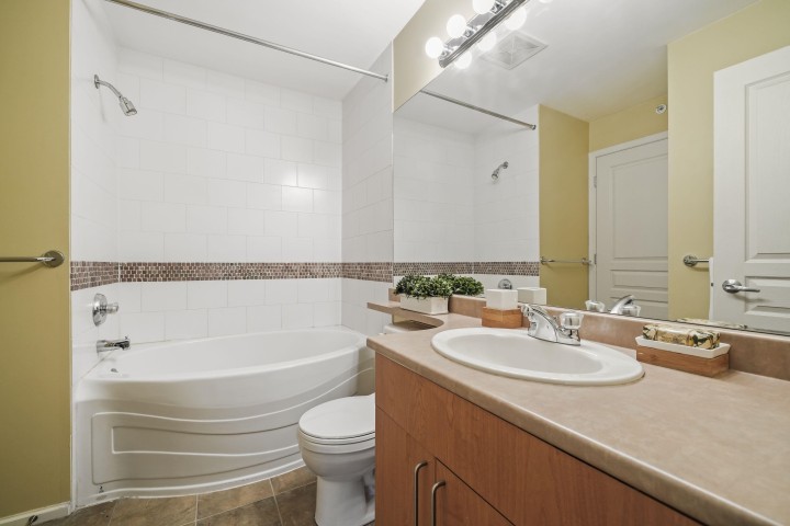 Photo 4 at 355 - 1100 E 29th Street, Lynn Valley, North Vancouver