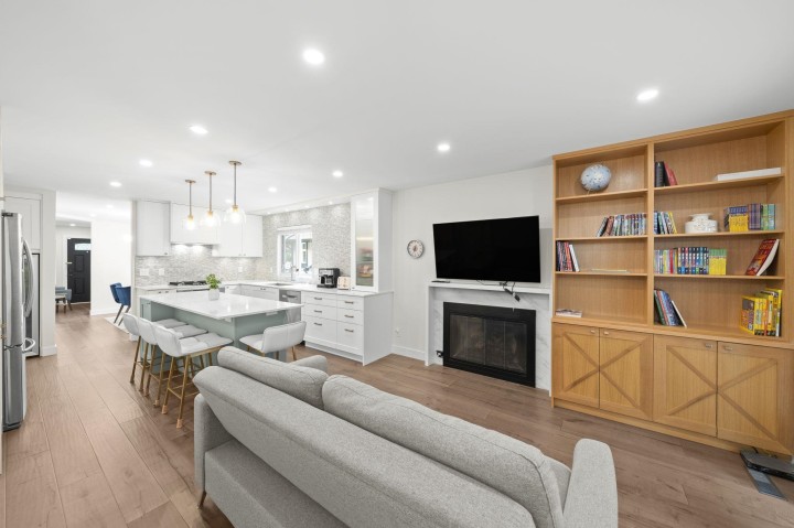 Photo 13 at 860 Ruckle Court, Roche Point, North Vancouver