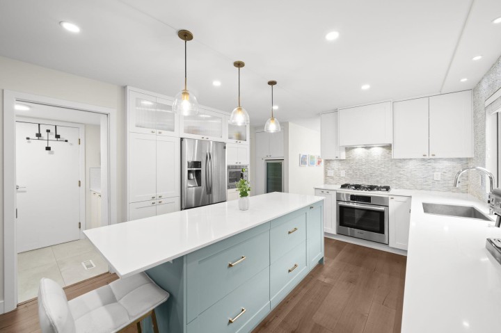 Photo 10 at 860 Ruckle Court, Roche Point, North Vancouver