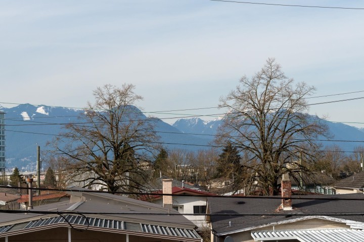 Photo 33 at 1 - 2263 E 35th Avenue, Victoria VE, Vancouver East