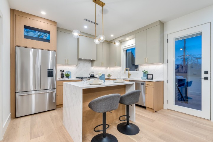 Photo 8 at 1 - 2263 E 35th Avenue, Victoria VE, Vancouver East