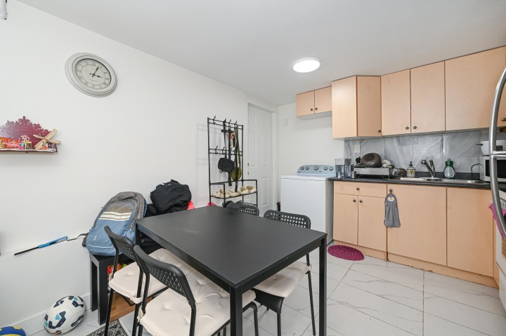 Photo 6 at 2295 E 48th Avenue, Killarney VE, Vancouver East